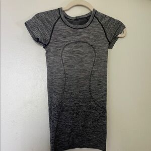 lululemon athletica Heathered Black & Gray athletic top